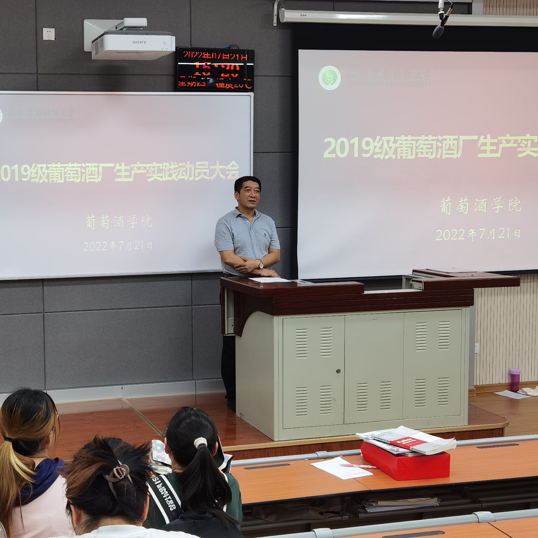 a0952ff12b9f42b196e91373324cb5fe.jpg a0952ff12b9f42b196e91373324cb5fe.jpg